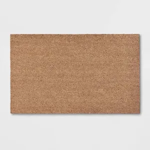 1'6"x2'6" Solid Doormat Beige - Room Essentials™