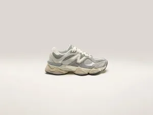 9060 for Women (242 / W / GREY)