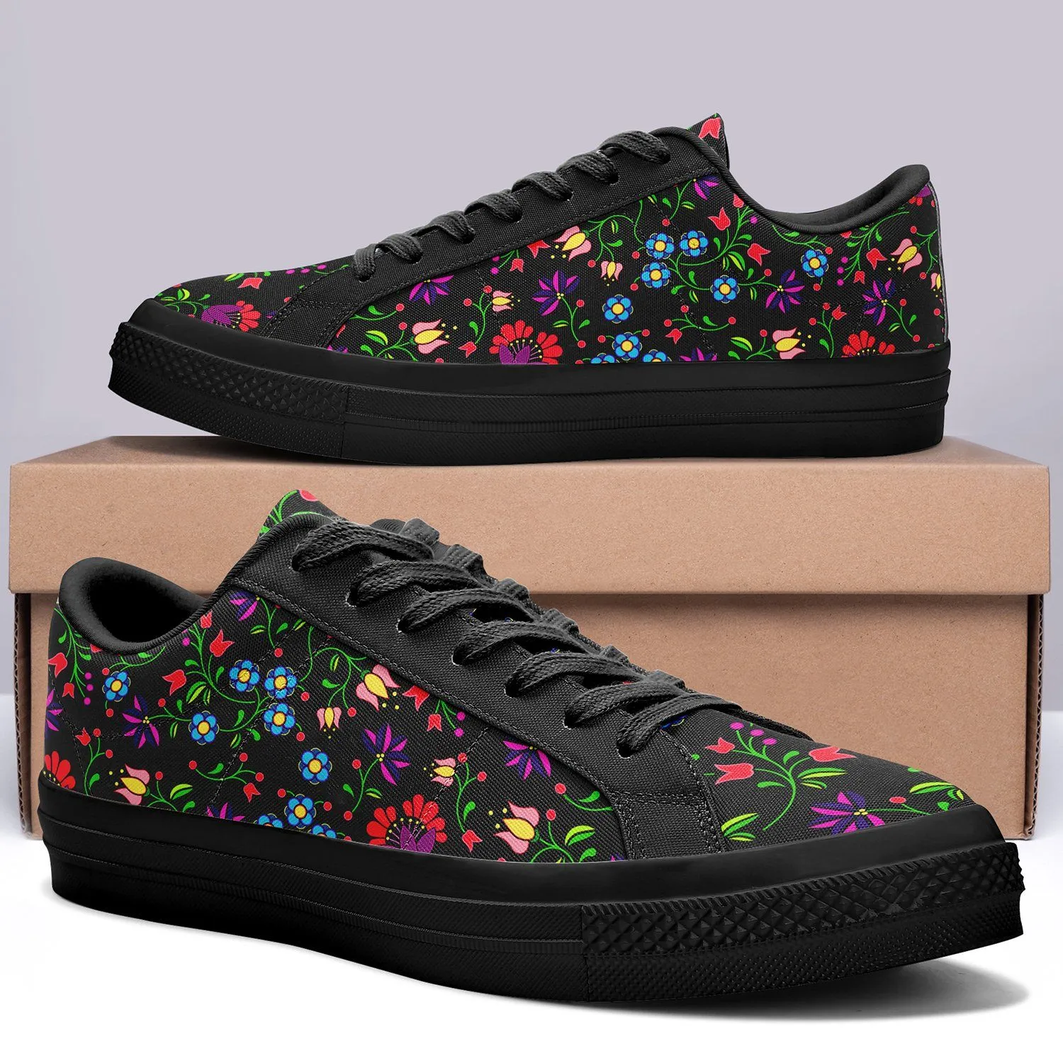 Fleur Indigine Aapisi Low Top Canvas Shoes Black Sole