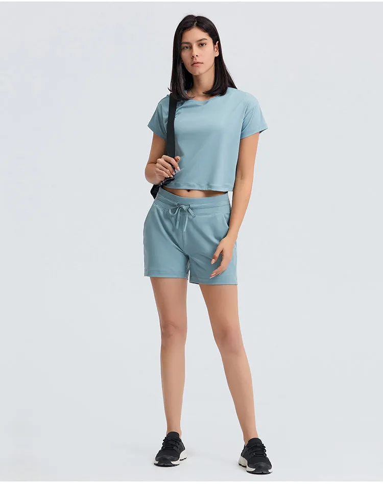 Half-Length Sports Loose Short Sleeves