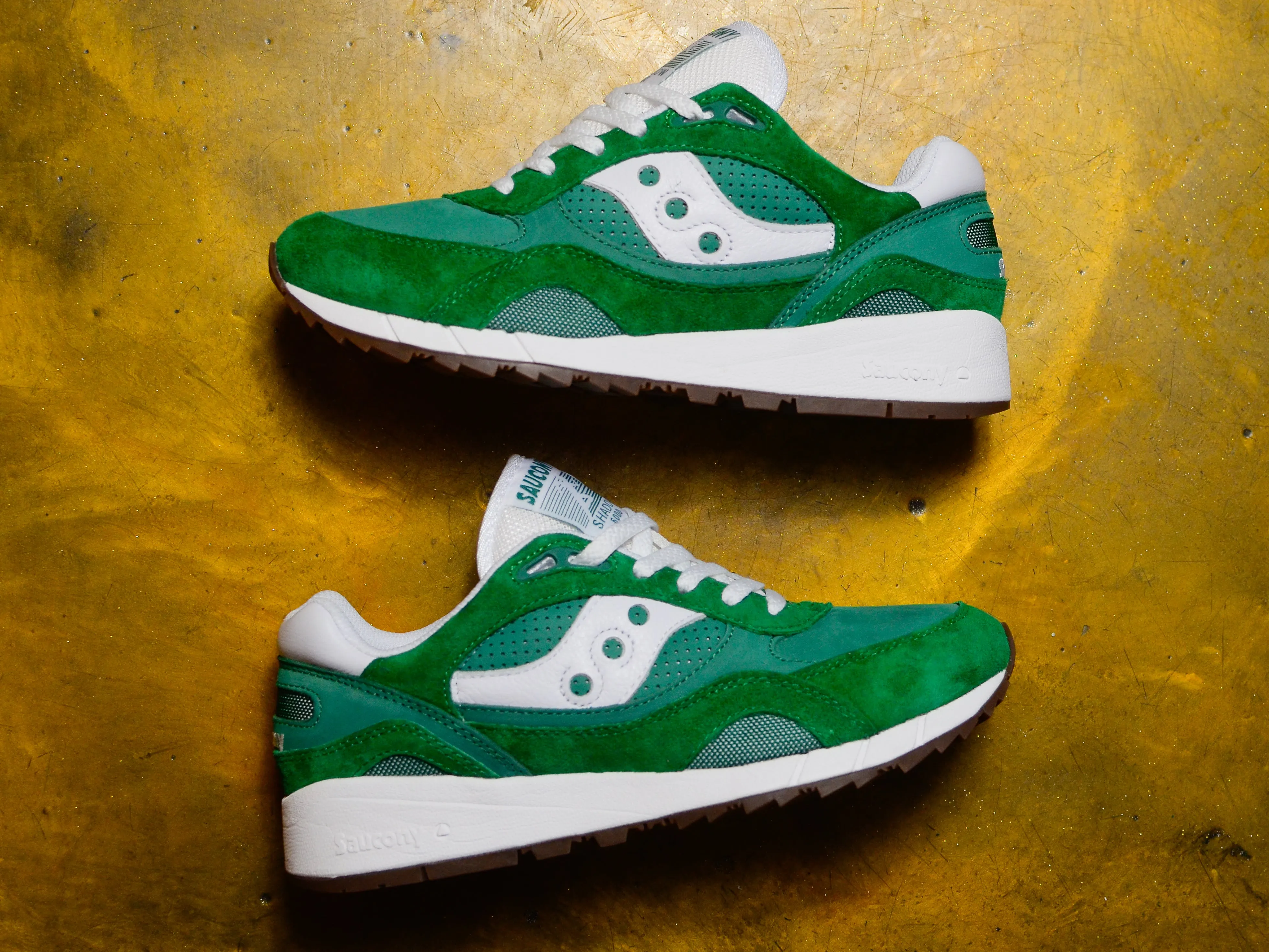 Shadow 6000 - Green / White