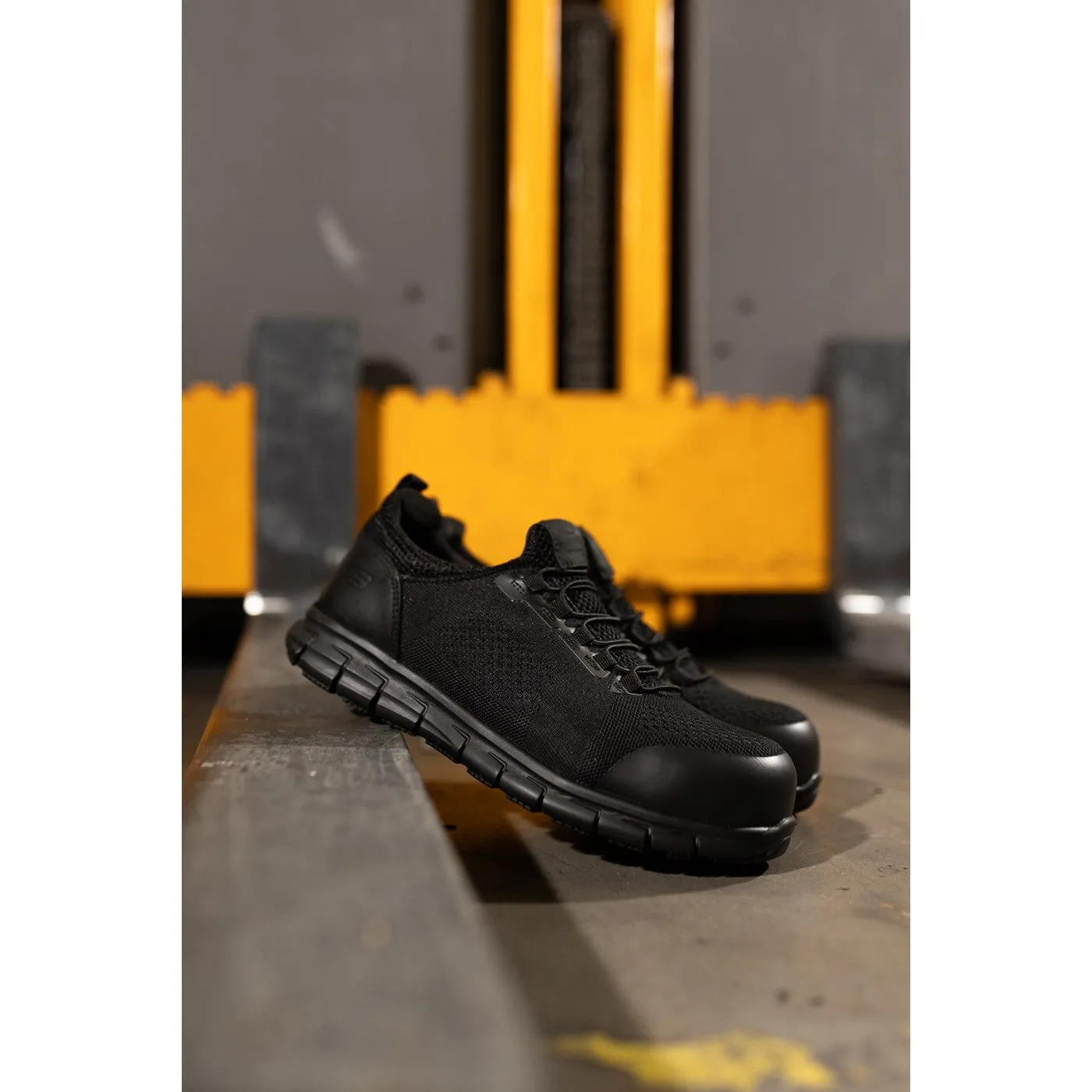 Skechers Workwear Synergy Omat Safety Trainer S1 Black